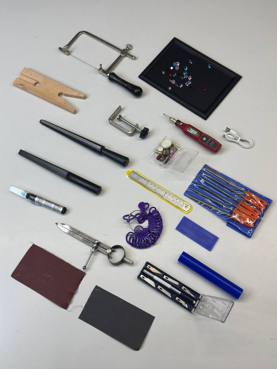 Jewelry making tool kit