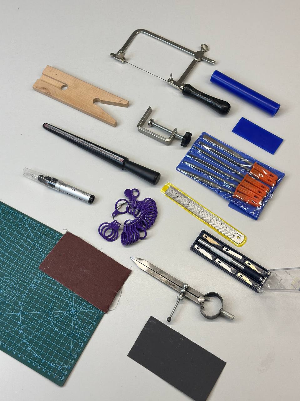 Jewelry making tool kit